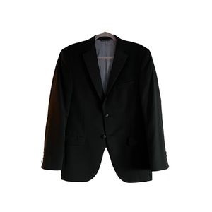 Vera Wang Suit